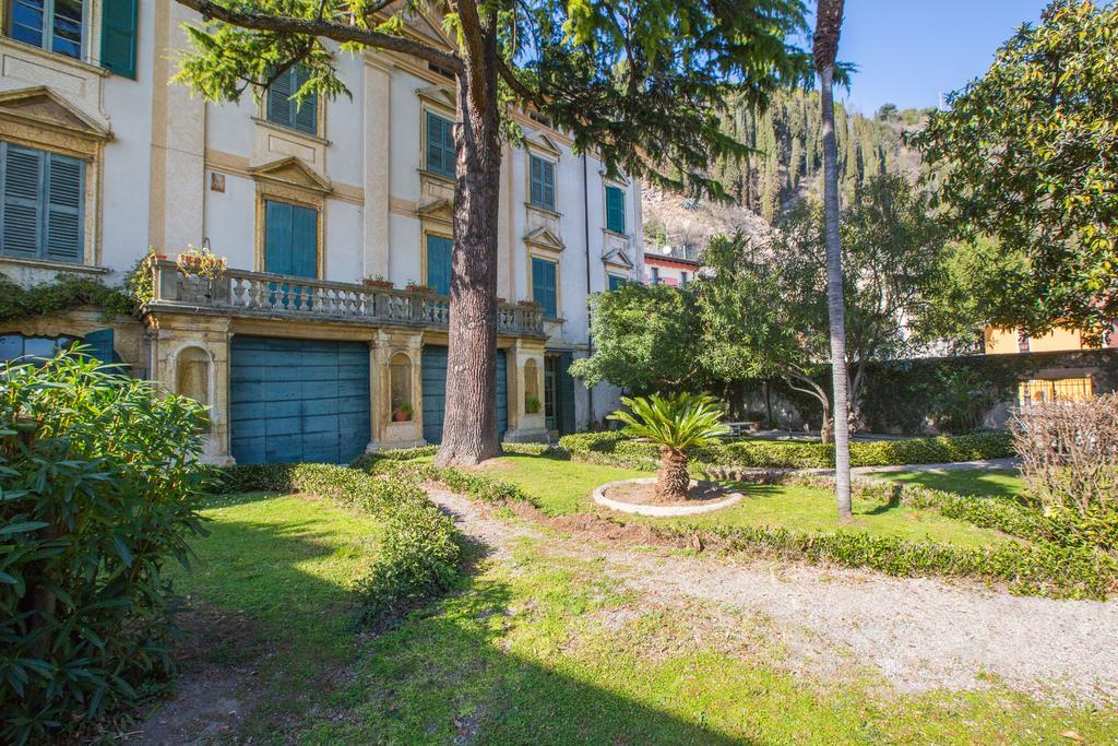Il Batti Apartment Water Front And Private Beach Toscolano Maderno Exterior photo